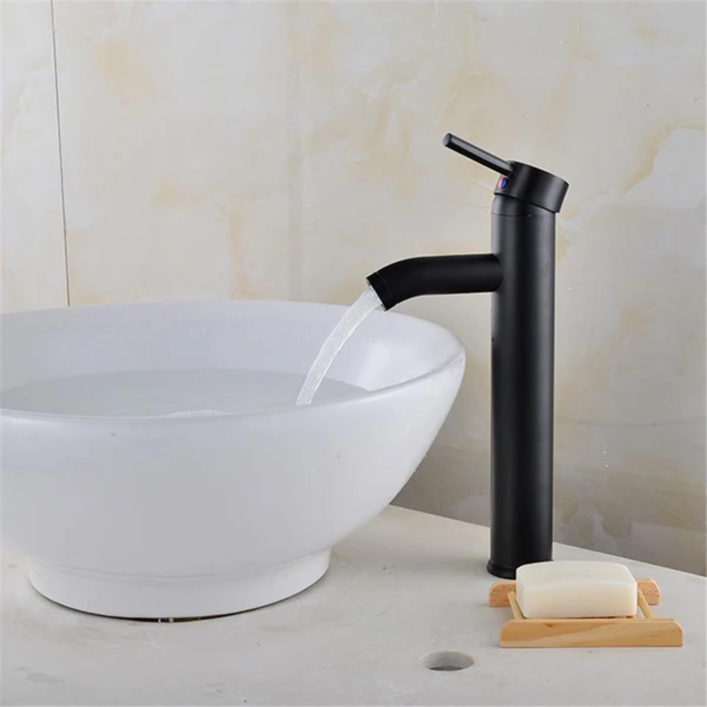 Robinet Noir Mat